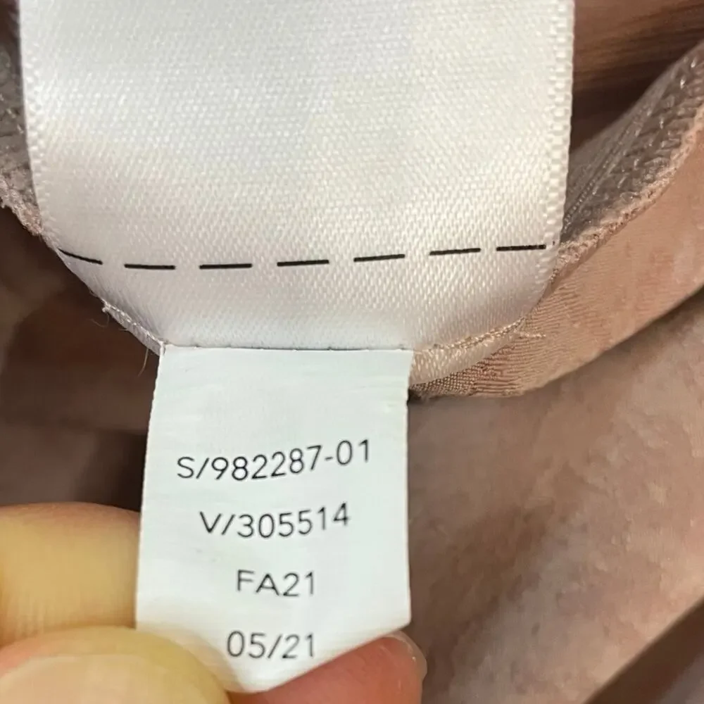 Athleta Brooklyn Ankle Pants Womens 4 Beige Stretch Travel Career Office